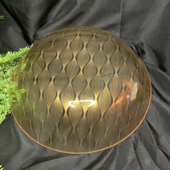 Mid Century Modern Danish glass bowl with geometric gold overlay - Picture 6 of 10